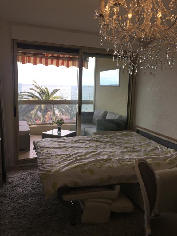 Dionysos Vue Mer Cannes Kamer foto